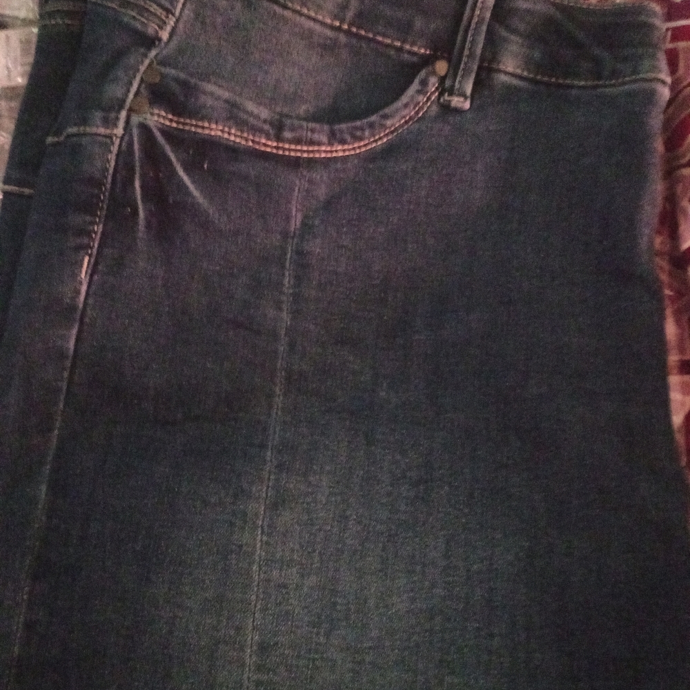 Jeans - Picture 3 of 3